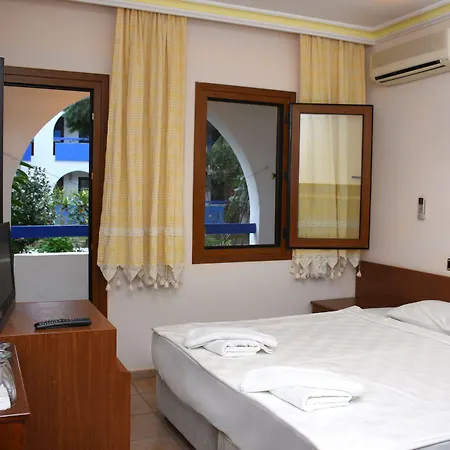 Gumbet Anil Beach Битез